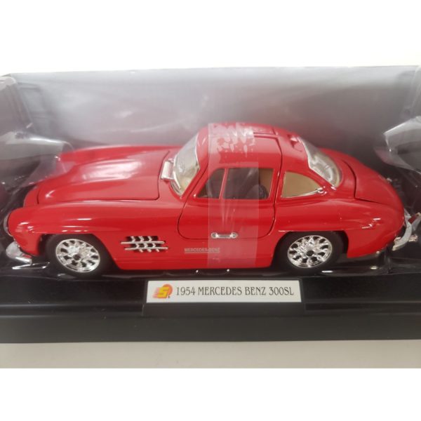 Sunnyside Limited 1954 Red Mercedes-Benz 300SL Club 24 Collectors Edition 1:24 Scale